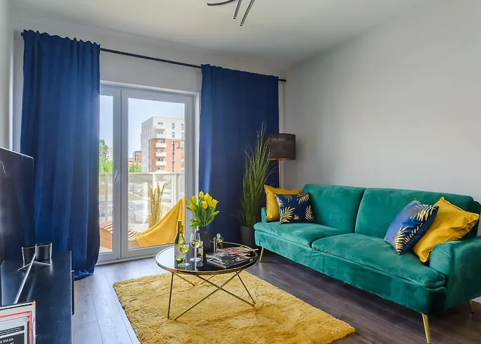 Lumina Premium Apartments With Parking