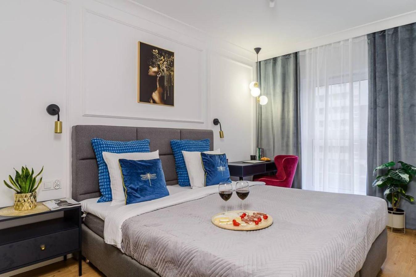 Apartment Lumina Premium With Parking Lodz (Lodz)